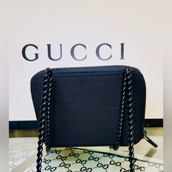 “HP” Auth Gucci black leather and nylon compact wallet - Picture 8 of 12